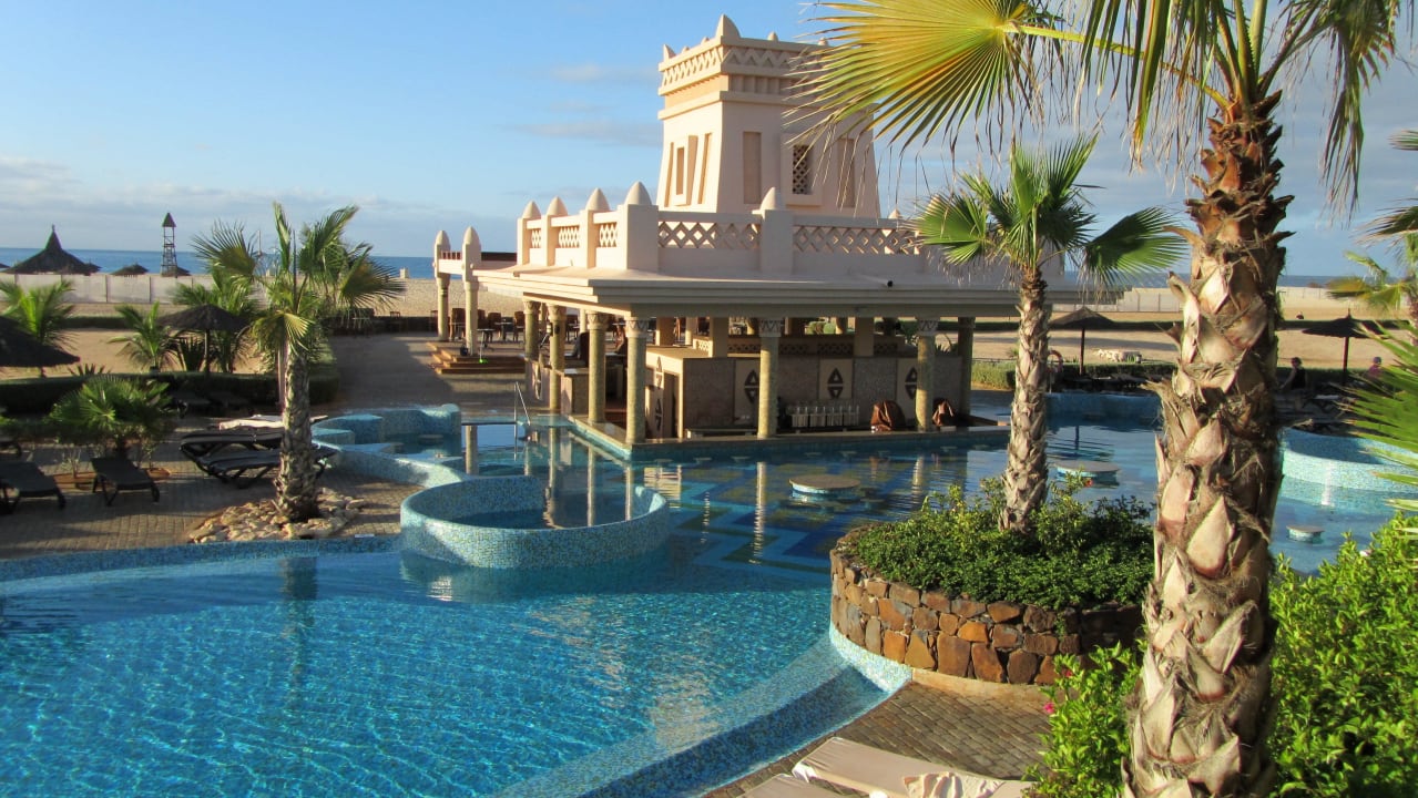 Swimupbar im Hauptpool Hotel Riu Touareg