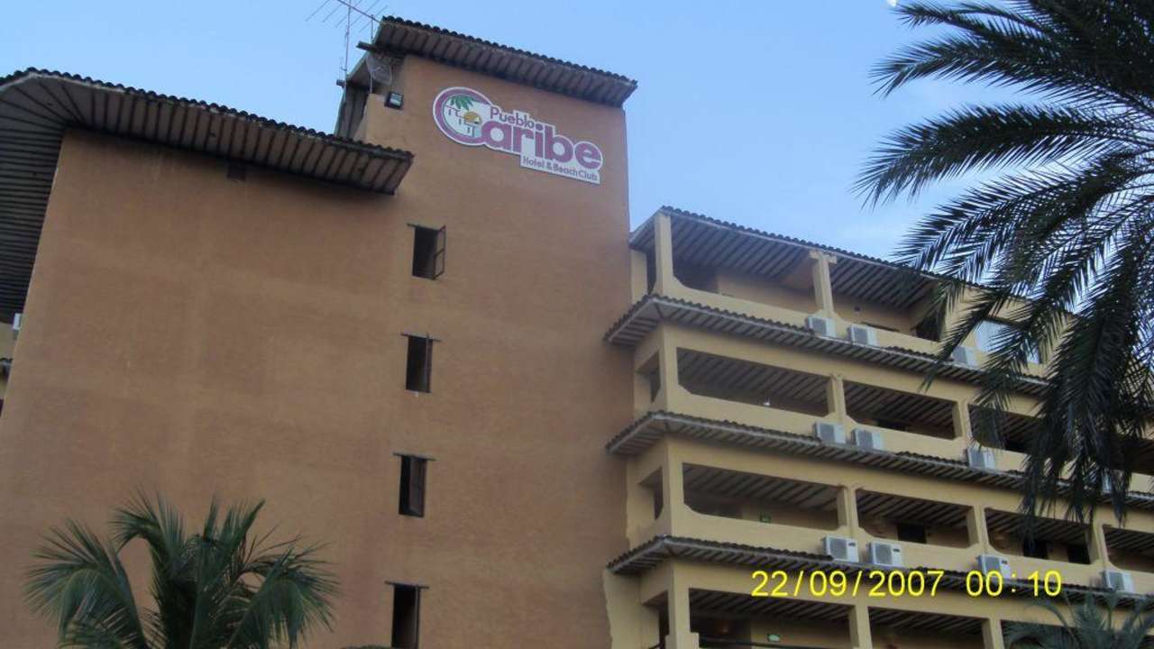 Außenansicht Pueblo Caribe Hotel Pueblo Caribe