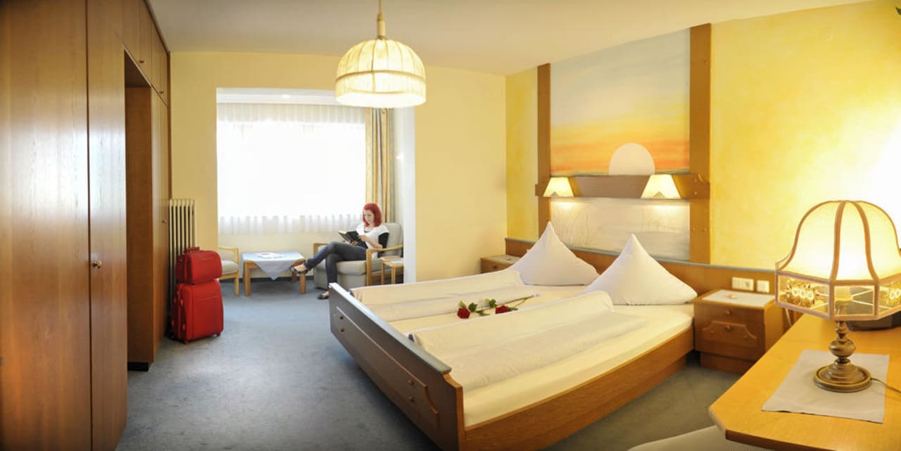 Eines unserer Doppelzimmer Pension Alpenbad