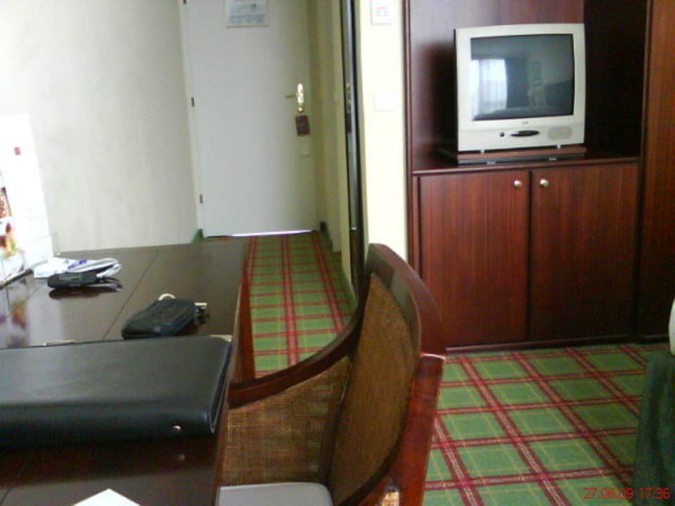 Arbeitsplatz Althoff Hotel Fürstenhof