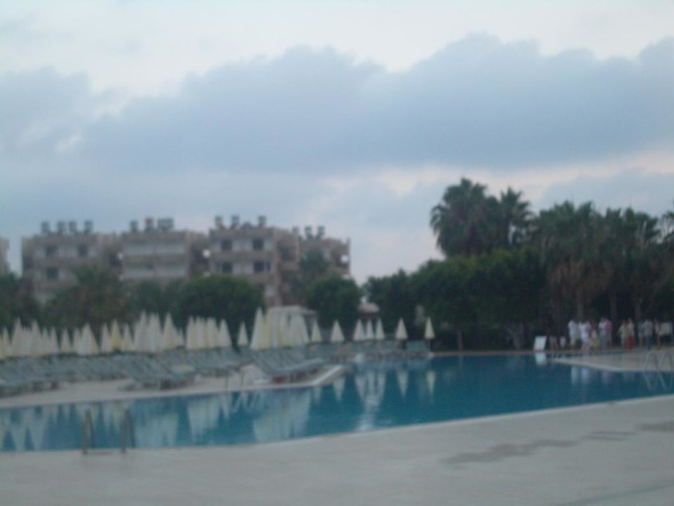Pool Hotel Royal Garden Beach