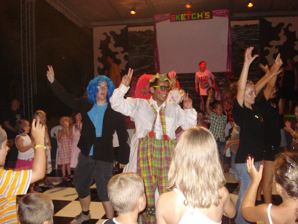 Kinderdisco mit Sam, dem Kinderanimateur Dar Khayam