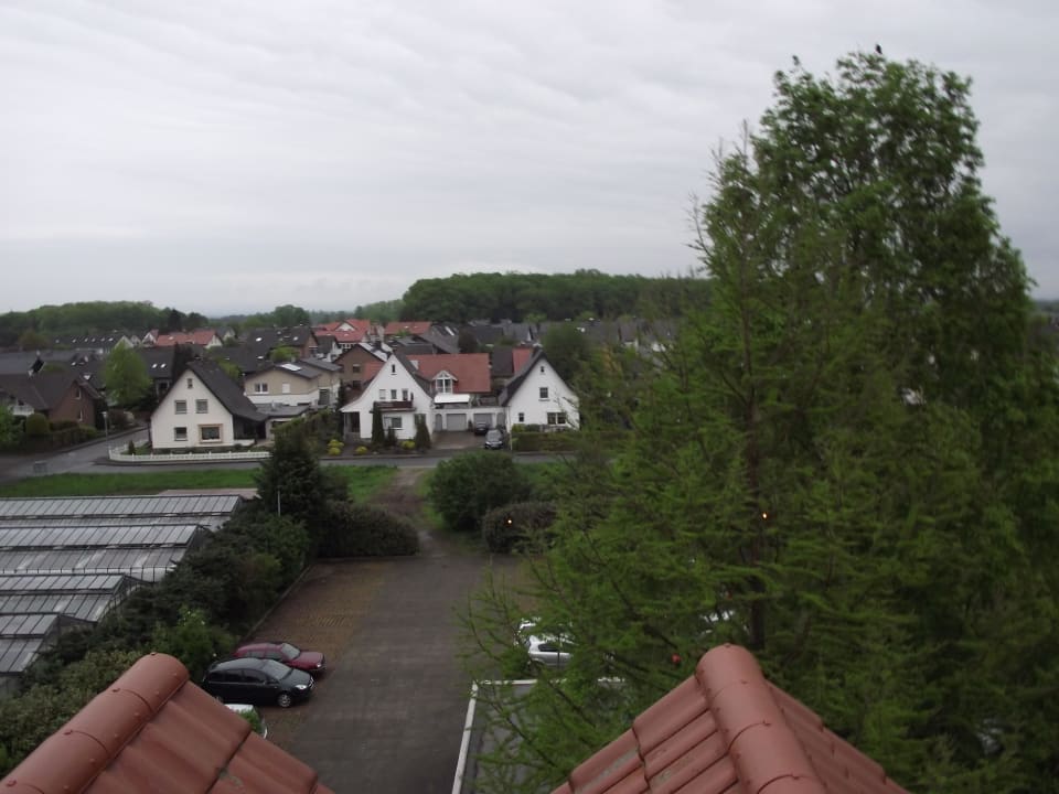 Blick auf die Parkplätze Hotel Waldkrug