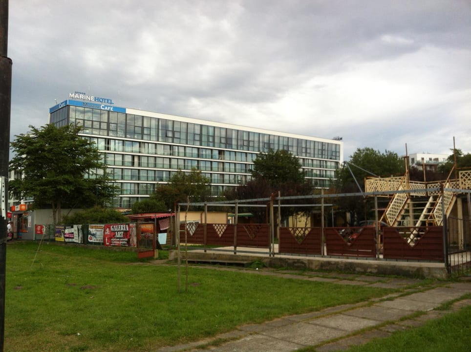 Blick vom Meer Marine Hotel by Zdrojowa