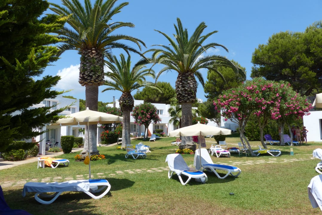Die gepflegte Hotelanlage Globales Lord Nelson - Adults only