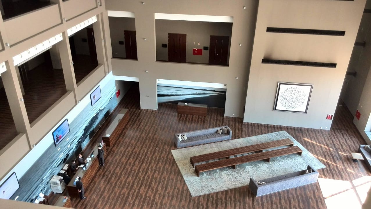 Mächtige Lobby gesehen aus dem 5. Stock Algarve Marriott Salgados Golf Resort & Spa
