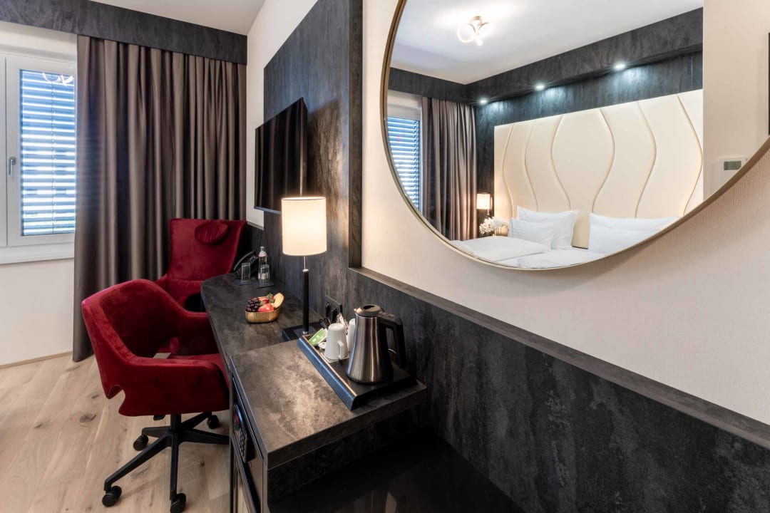 Zimmer PLAZA INN Wiener Neustadt, BW Signature Collection