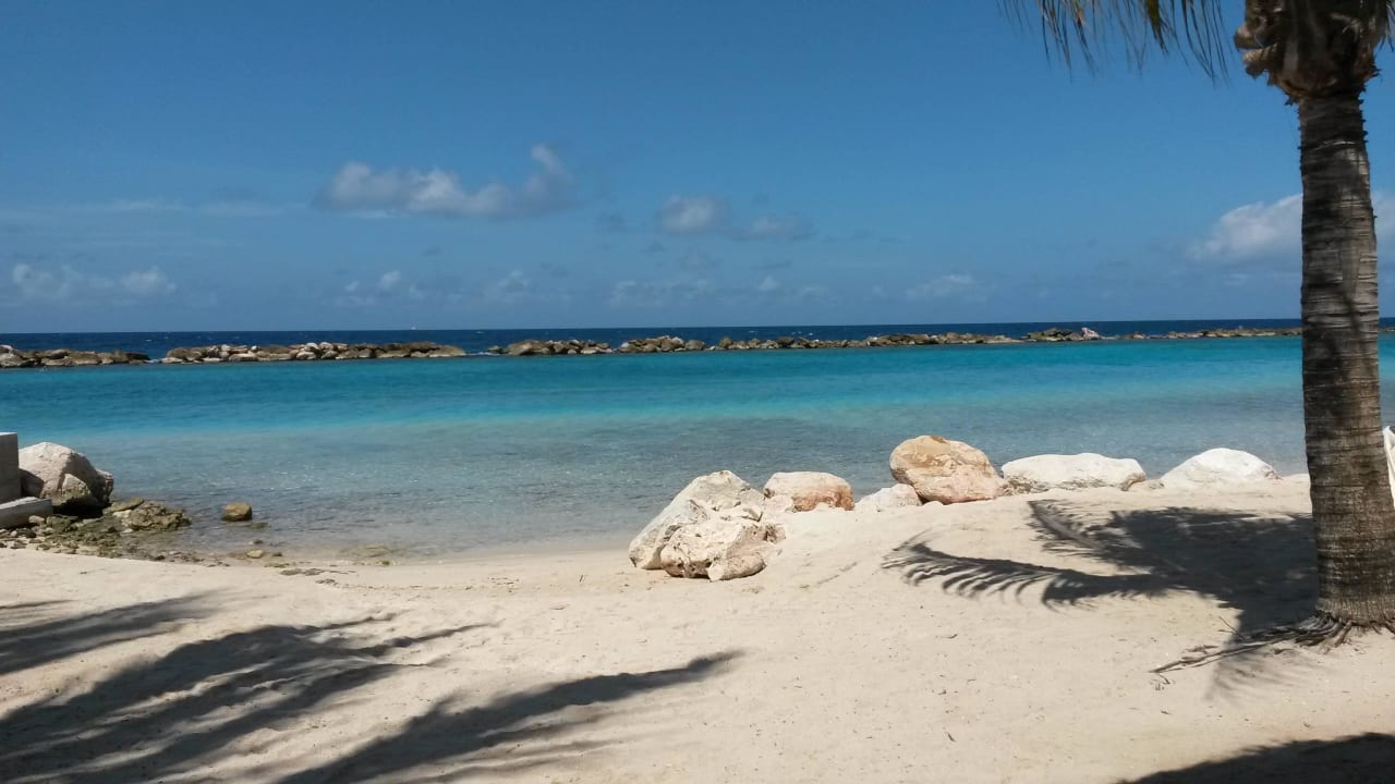 Kleiner Teil des Strandes Sunscape Curaçao Resort, Spa & Casino