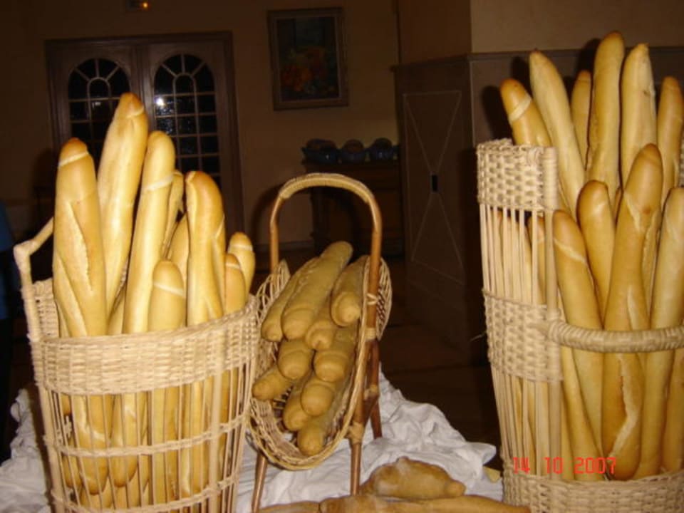 Brotangebot beim Frühstück Iberostar Waves Averroes