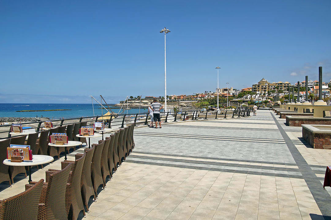Promenade Adrián Hoteles Jardines de Nivaria