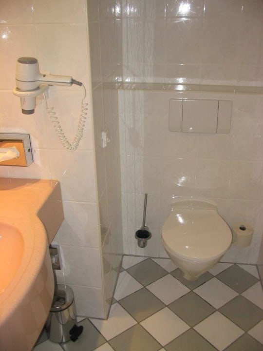 Badezimmer Hotel Schloss Köpenick by Golden Tulip