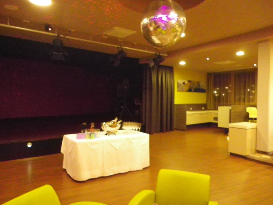 Lobby Bar Bühne Allegria Resort Stegersbach