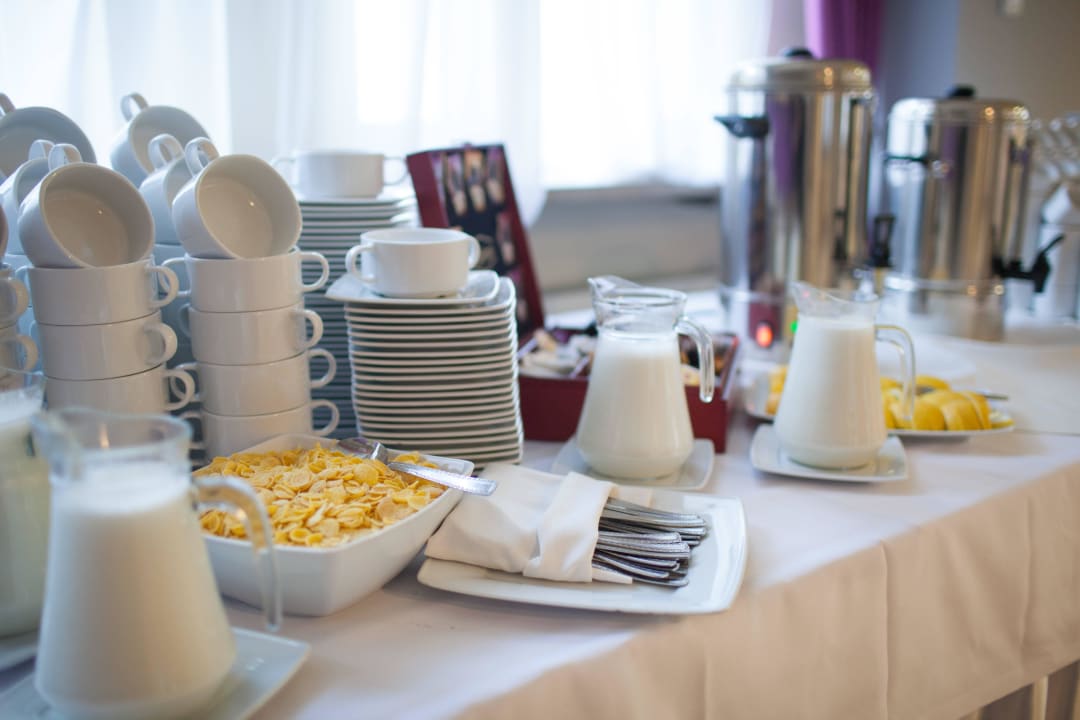 Bufet śniadaniowy Hotel Przedwiośnie