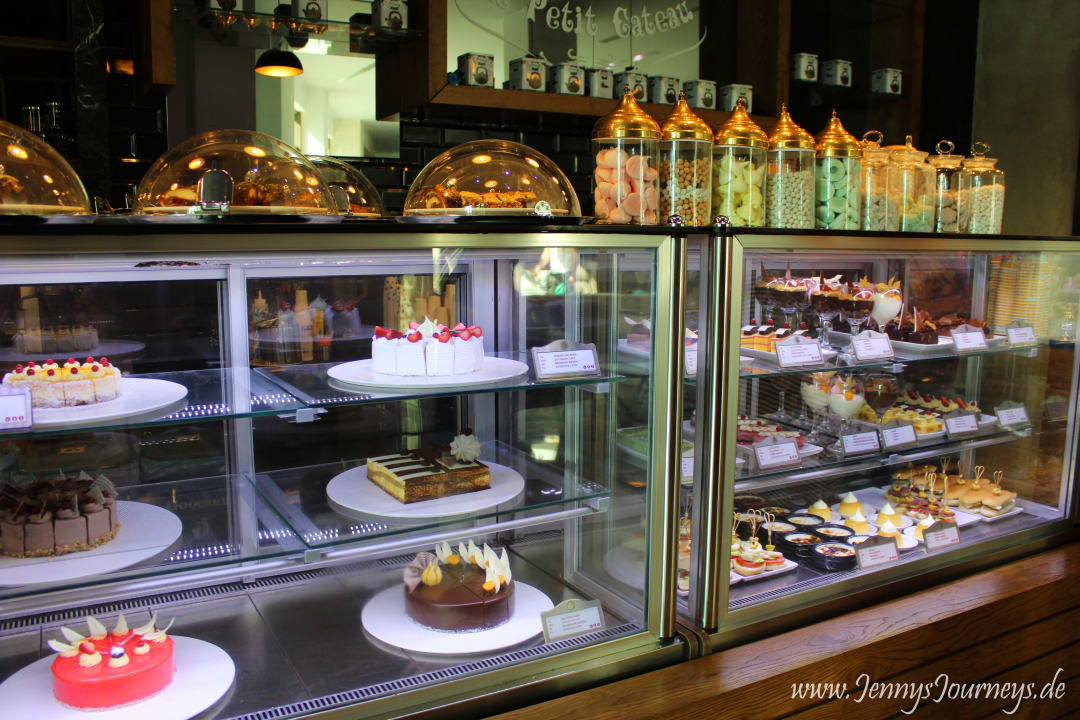 Gastro Acanthus Cennet Barut Collection