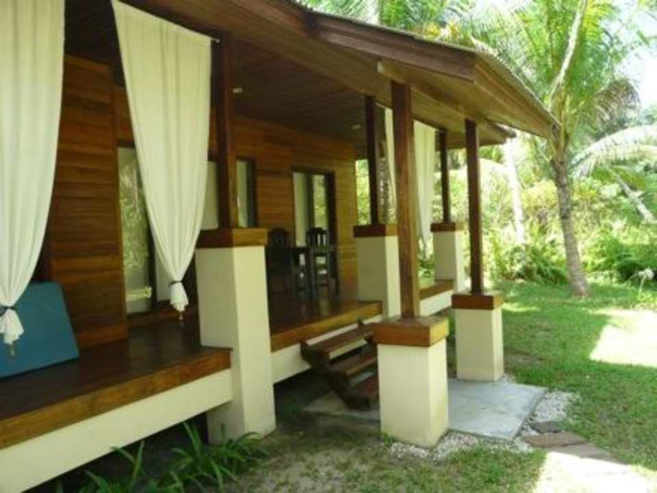 Chambre avec terrasse et vue sur la piscine Coconut Lane Villas