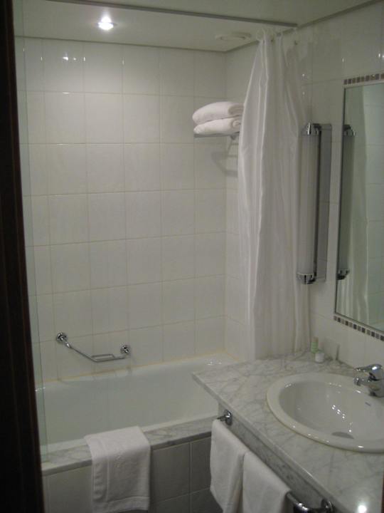 Ванная Radisson Blu Hotel Plaza Helsinki