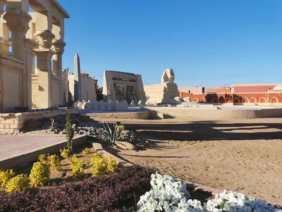 Außenansicht Pickalbatros Alf Leila Wa Leila Resort - Neverland Hurghada