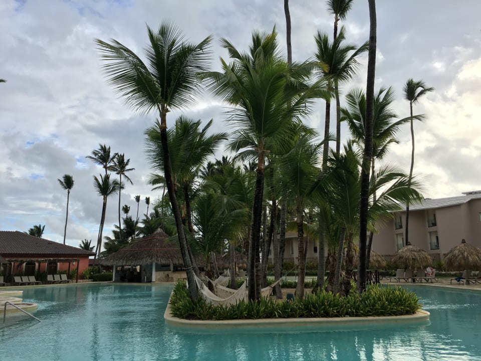 Pool Grand Palladium Select Bávaro Resort & Spa