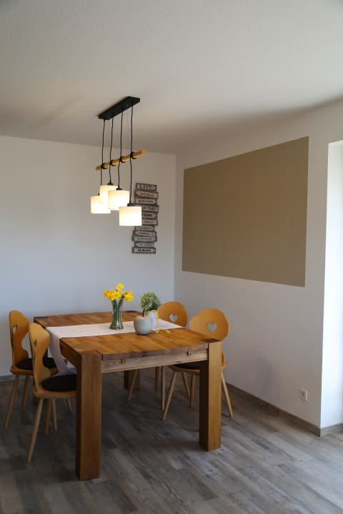 Zimmer Apart B&B Hotel Goldener Hahn