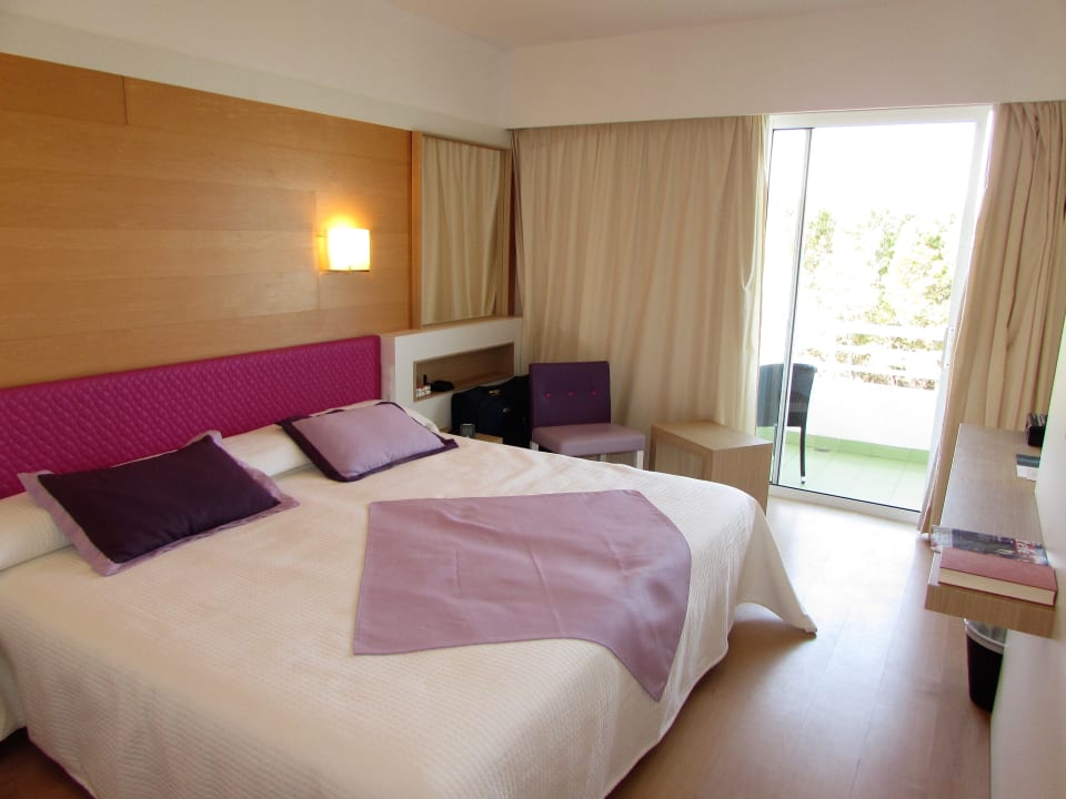 Zimmer Hotel & Spa S'Entrador Playa