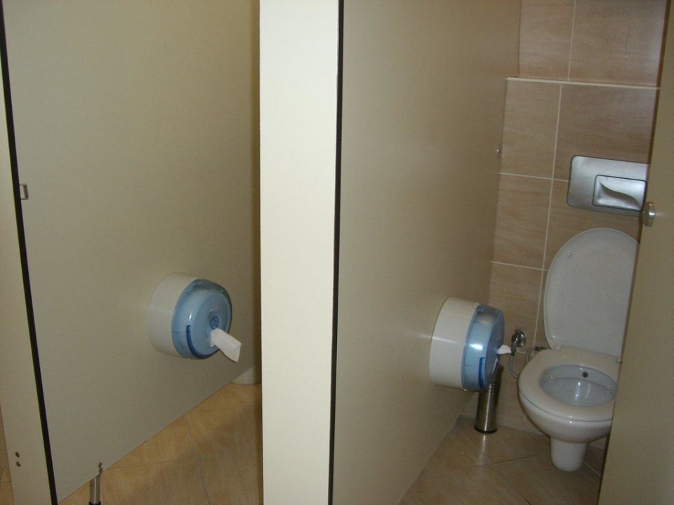 WC Damen oder Herren Hane Family Resort