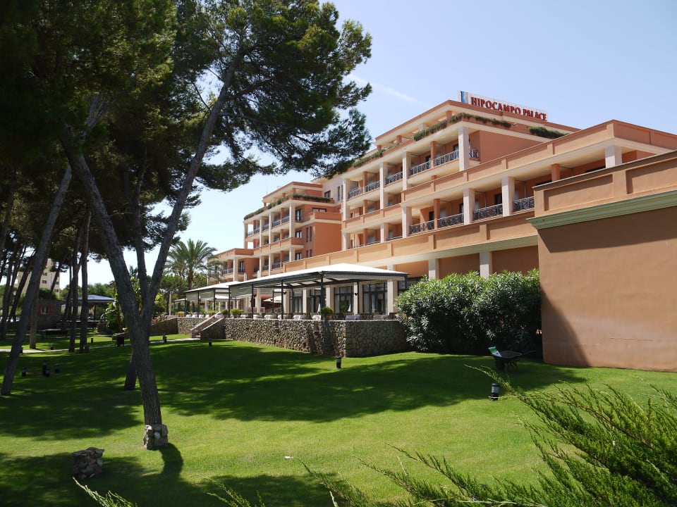 Hauptgebäude Hipotels Hipocampo Palace & Spa
