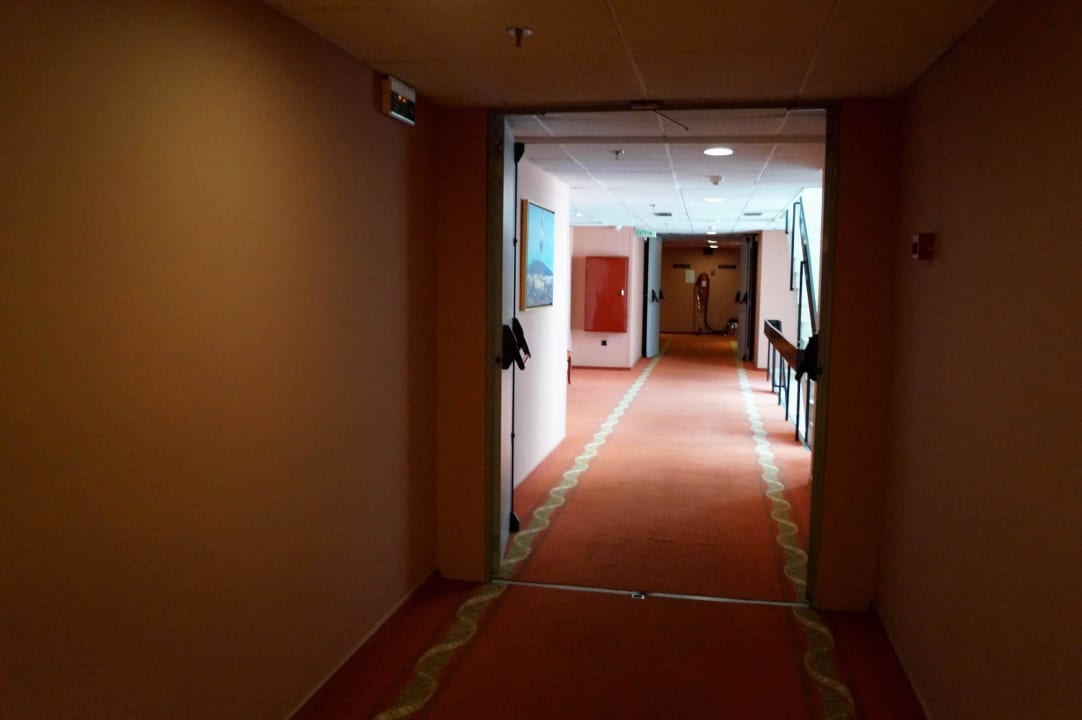 Koridor Titania Hotel