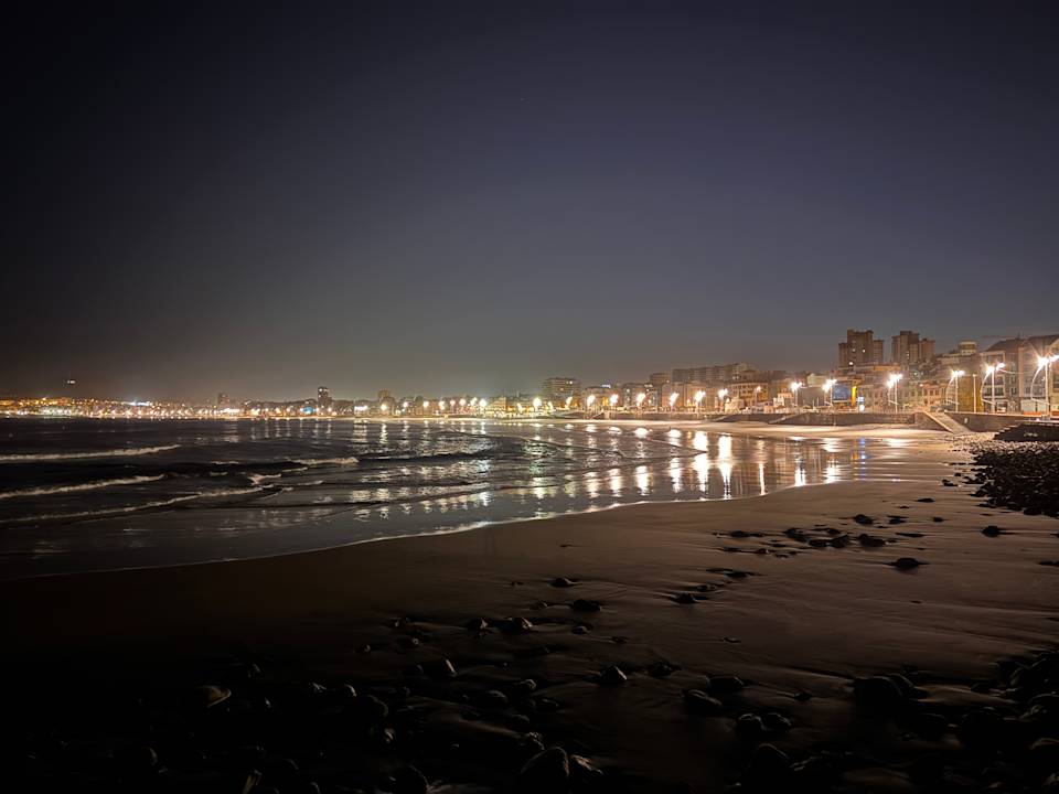 Strand Rooms Canteras Boutique Hostal