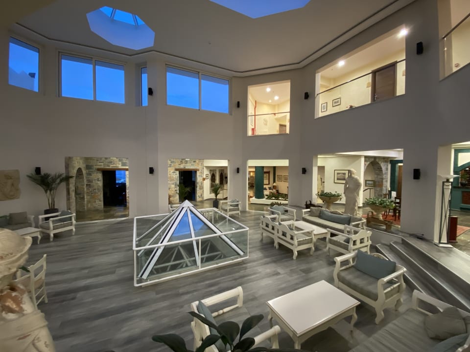 Lobby Alexander Beach Hotel & Village Resort