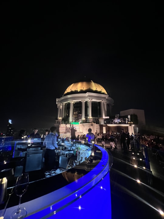 Gastro Tower Club At Lebua