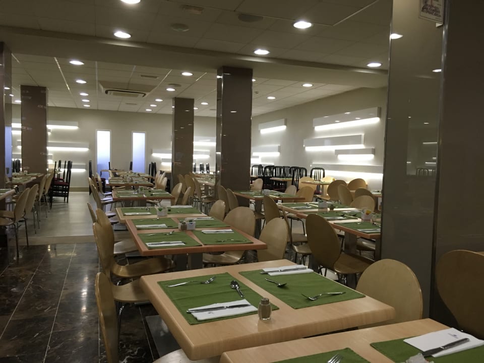 Restaurant Playa Olid Suites & Apartments