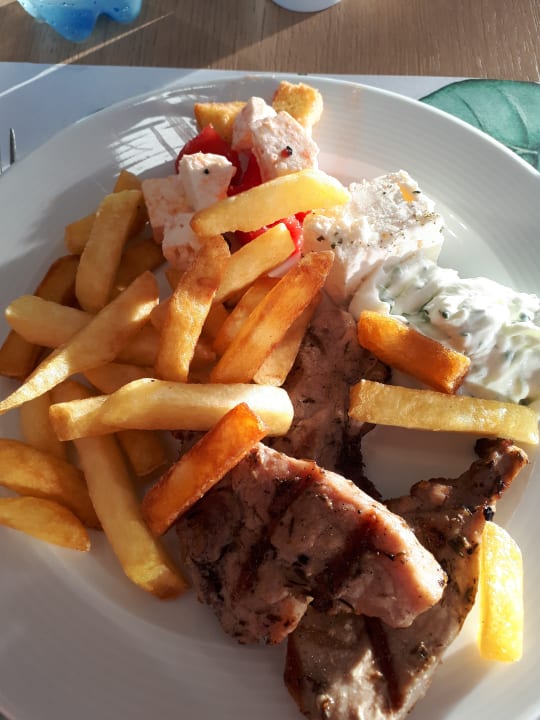 Gastro Alexandra Beach Resort & Spa