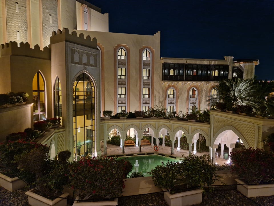Gartenanlage Shangri-La Hotel Qaryat Al Beri