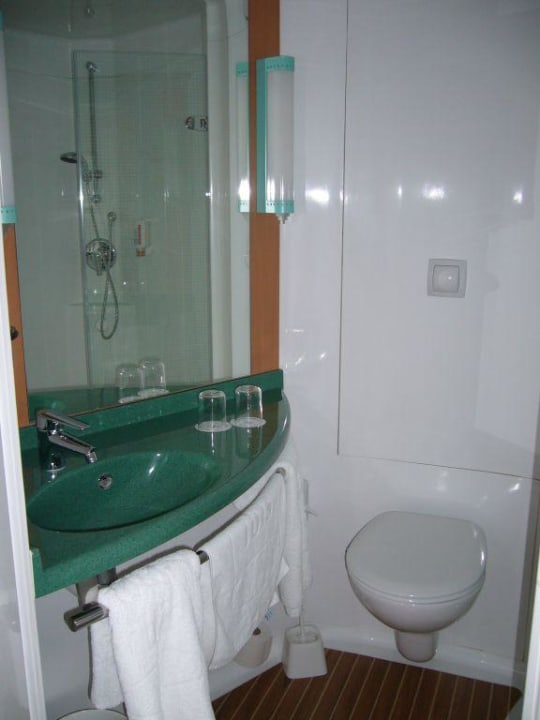 Das Bad B&B Hotel Berlin City-West