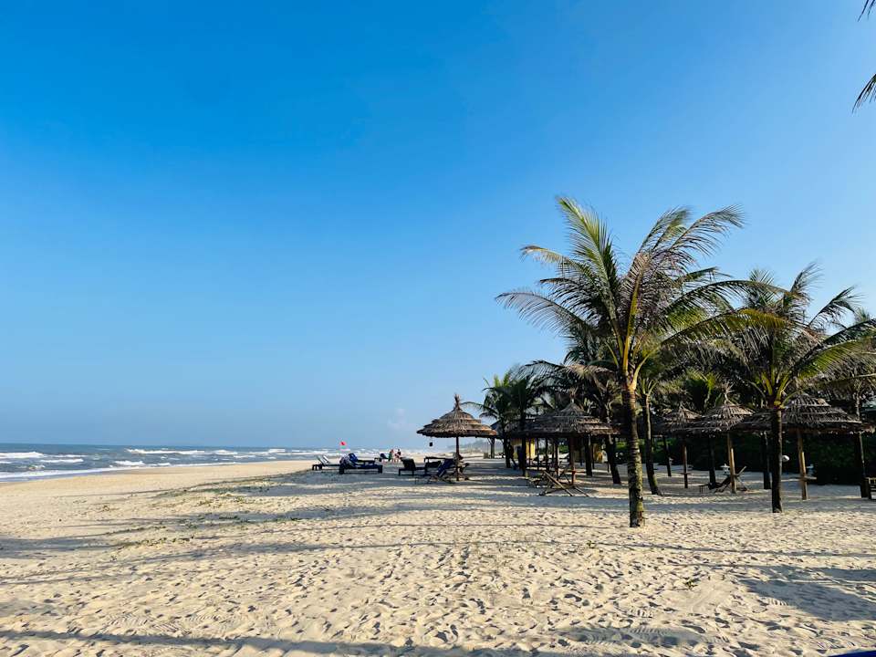 Strand ROBINSON NAM HOI AN