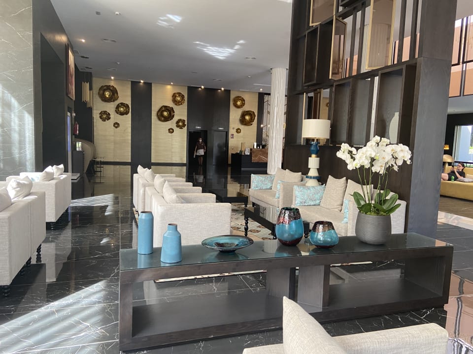 Lobby Hotel Riu Palace Oasis