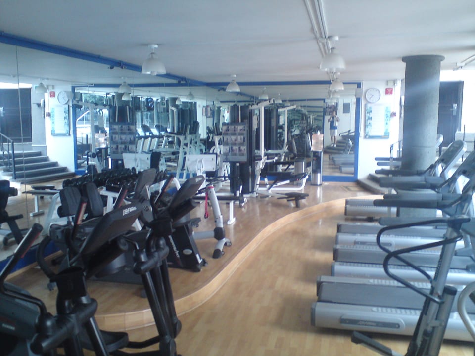 Fittnessraum Krystal Satelite Maria Barbara