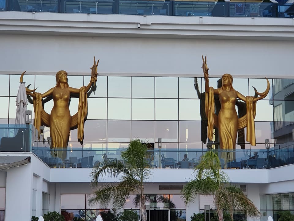 Sonstiges Azura Deluxe Resort & Spa Hotel