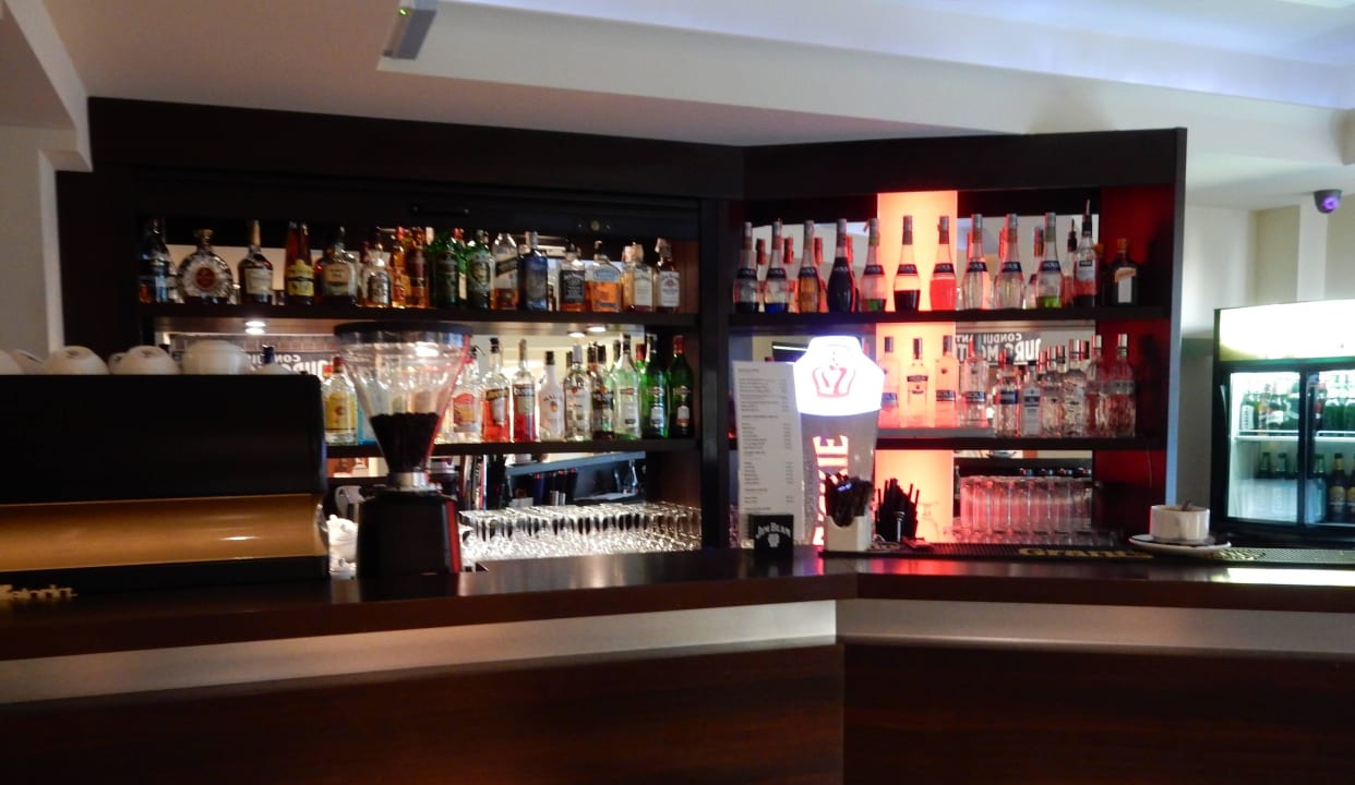 Die Bar Best Western Hotel Portos