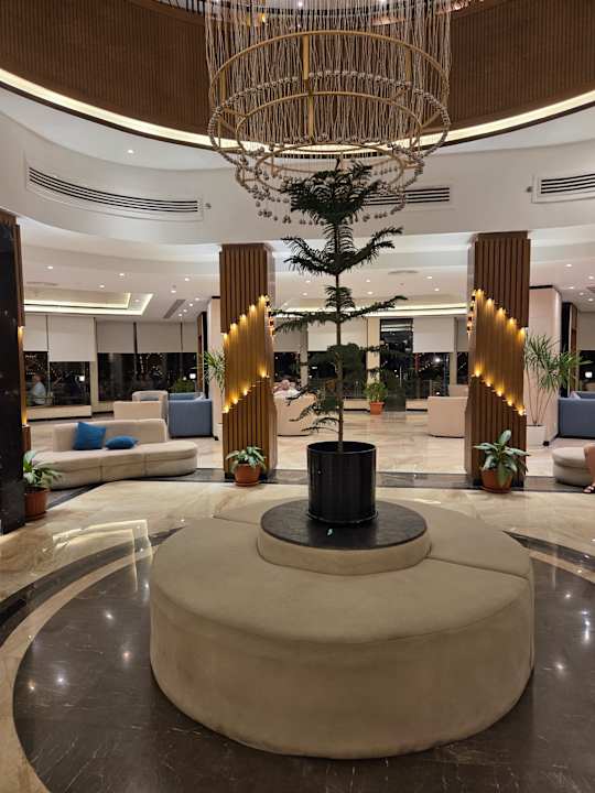 Lobby Golden Beach Resort