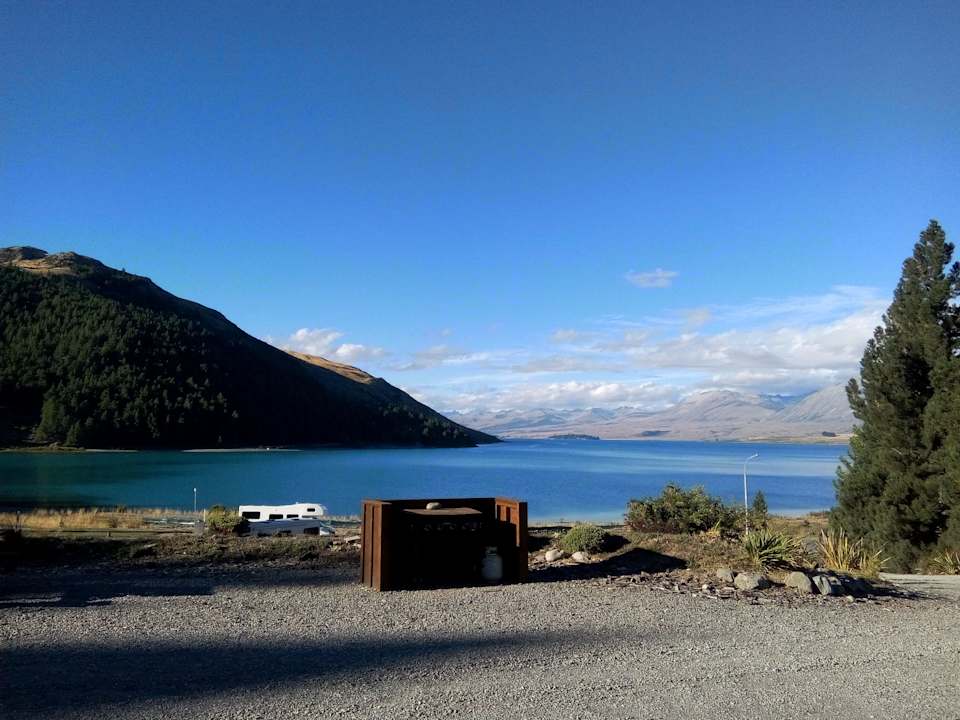 blick vom appartment Lake Tekapo Holiday Park