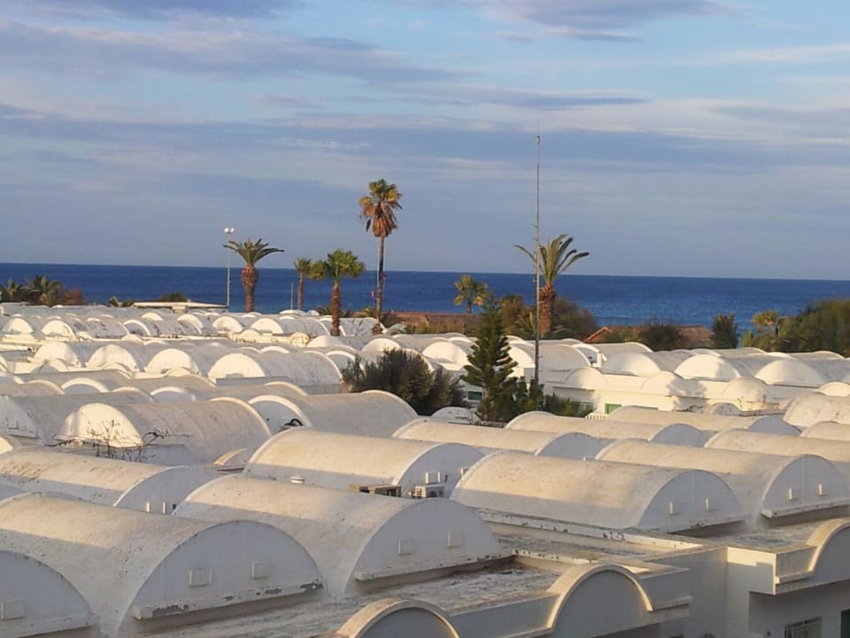 Zum Strand El Mouradi Club Kantaoui