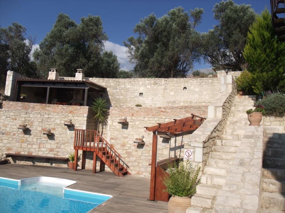 Aussenbereich Hotel Asion Lithos