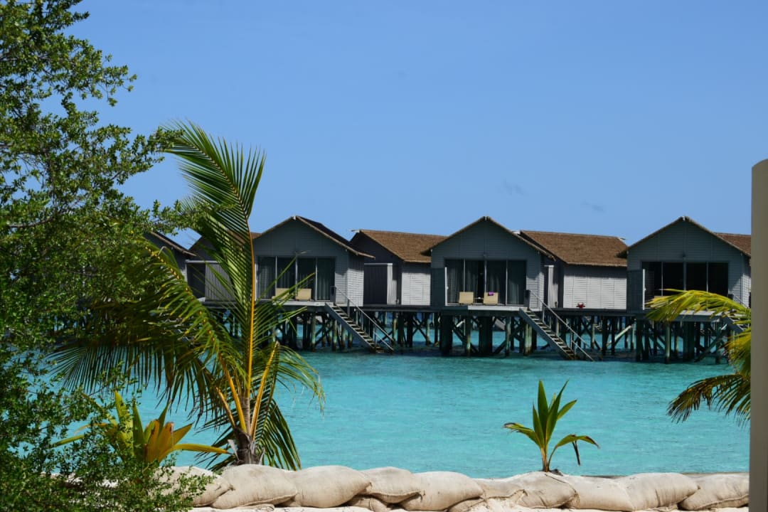 Außenansicht Centara Ras Fushi Resort & Spa Maldives