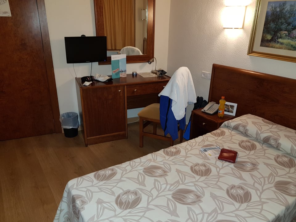 Zimmer Hotel Metropolitan Playa