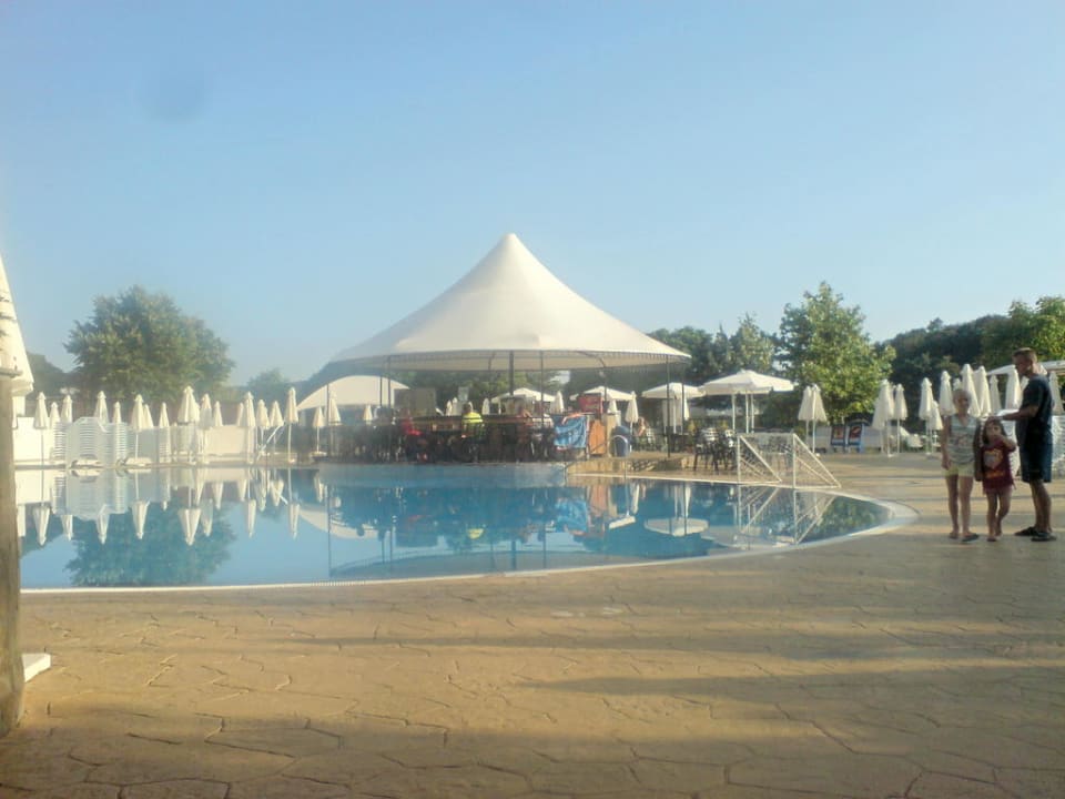 Die Poolbar Bella Vista Beach Club