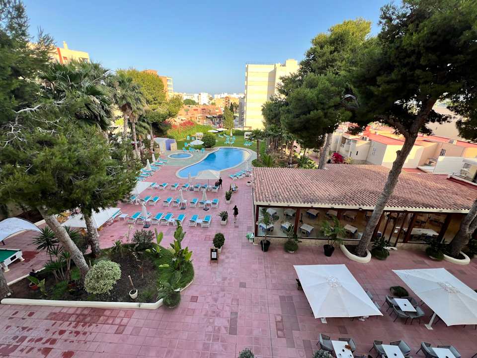 Gartenanlage Club Can Bossa