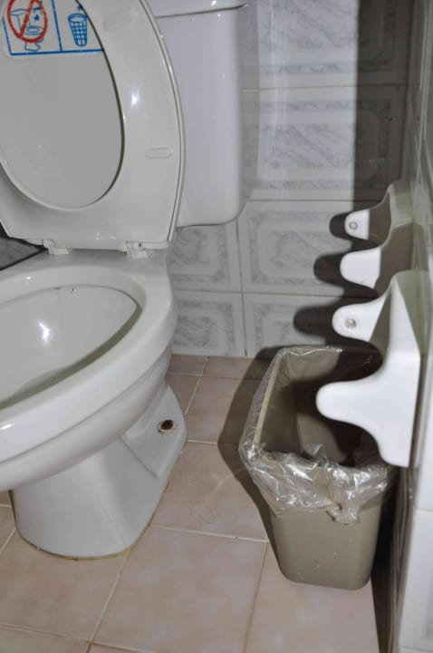 Zustand Klo Wyndham Alltra Samana