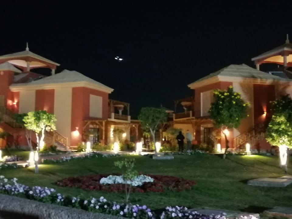 Außenansicht Pickalbatros Alf Leila Wa Leila Resort - Neverland Hurghada