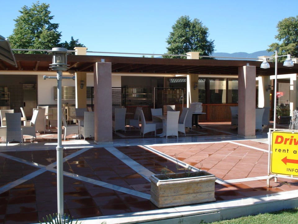 Restaurants und Geschäfte Olympian Bay Grand Resort